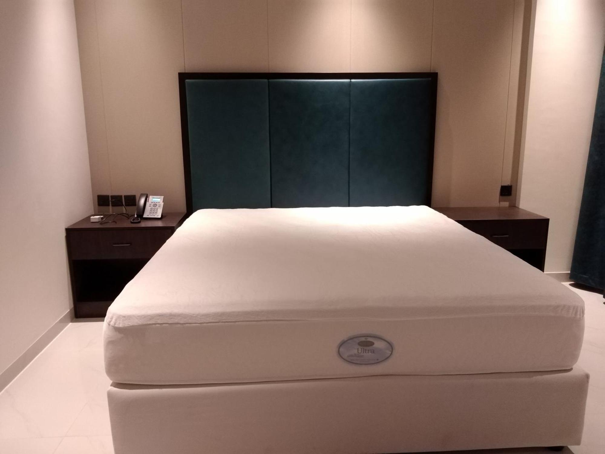 Nebula Hotel الدقم المظهر الخارجي الصورة